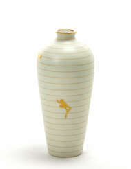 White porcelain vase with horizontal lines decorations and gold frogs