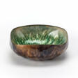 Copper bowl worked with irregular pods and enamelled in shades of green and brown and white and pink - Prix ​​des enchères