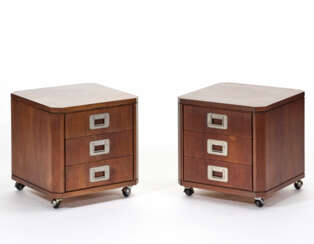 Pair of bedside tables on wheels with rounded corners of the series "Parisi 1"