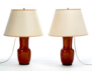 Pair of lamp-mounted baluster vases of the series "Opalini"