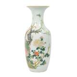 Vase aus Porzellan, CHINA, 19./20. Jh., - фото 4