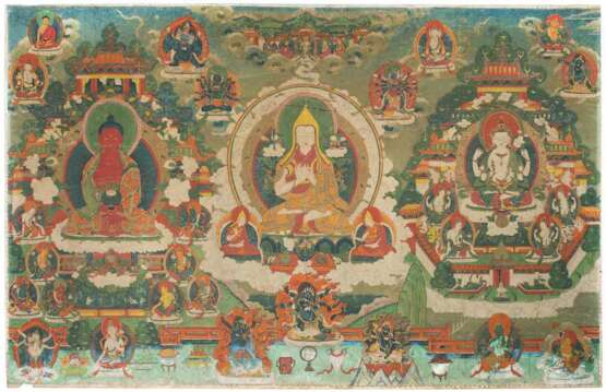 Thangka des Tsongkhapa Buddha flankiert von Amitabha und Avalokiteshvara - photo 1