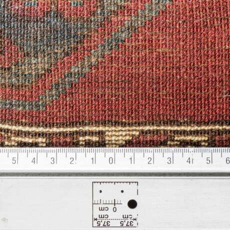 Orientteppich der ERSARI um 1900, 362x241 cm. - Foto 4