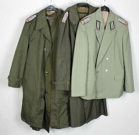 DDR Uniform - photo 1