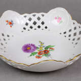 Meissen Geflechtrand Schale *Blume 3* - photo 2