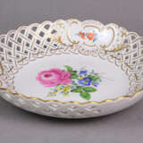 Meissen Geflechtrand Schale *Blume 3* - photo 3