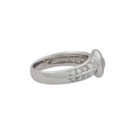 Ring mit Brillant von ca. 0,51 ct, - Foto 3