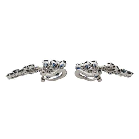 Paar Ohrhänger mit Saphiren und Diamanten - Foto 4