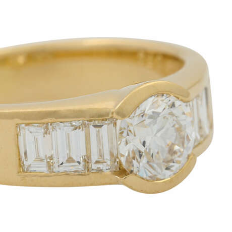 Ring mit Brillant ca. 0,79 ct, ca. FW (G) /SI1 - photo 5