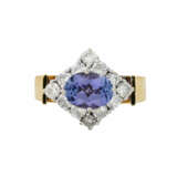 Ring mit ovalem Tansanit 0,6 ct und Brillanten zus. ca. 0,36 ct - photo 2