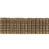 BINDING - Una serie di volumi in eleganti legature uniformi in pelle del XVII secolo con i dorsi decorati in oro e il titolo su etichetta rossa (minimi difetti). Paris: Guilleume Desprez, 1690-93 circa.  - Foto 1