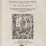 PLOTINUS (204-270) - Operum philosophicorum omnium libri LIV. Tradotto da Marsilio Ficino. Basel: Petrus Perna, 1580.  - Foto 1