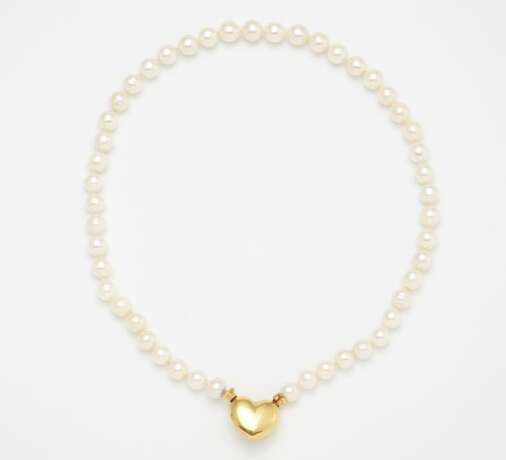 Cultured Pearl-Necklace with Heart Pendant - photo 2