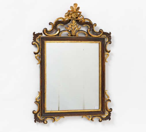 Kleiner Spiegel mit Rocaillenzier - Foto 1