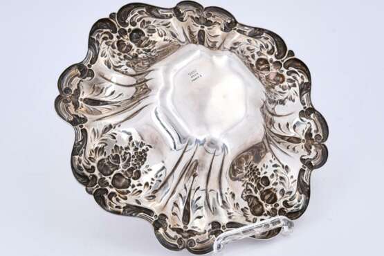 Silver serving bowl with grapes and pomegranates - photo 4