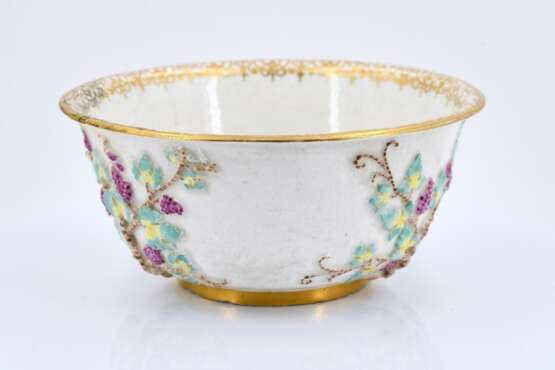 Porcelain bowl with chinese scenery - photo 2