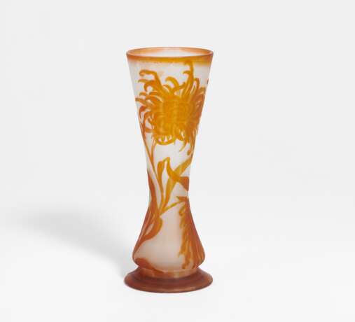 Vase mit Chrysanthemen - photo 1