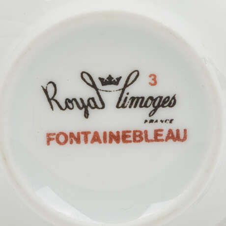 ROYAL LIMOGES Kaffeeservice f. 6 Personen 'Fontainebleau', 20. Jh. - photo 6