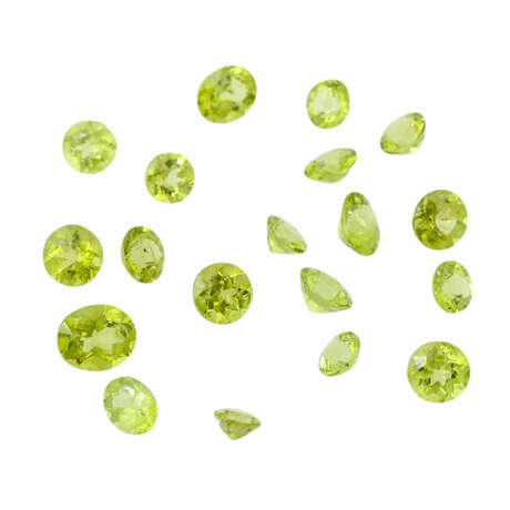 Konvolut 19 Peridots, - photo 1