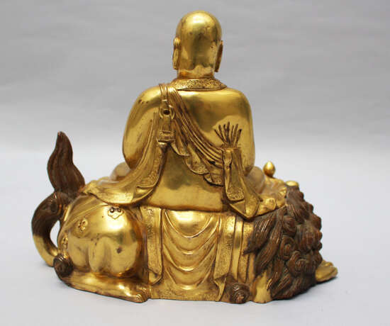 Chinese gilted bronze sculpture - Foto 2