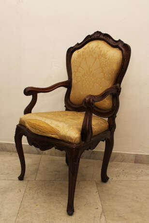 Pair of Venetian Arm Chairs - фото 2