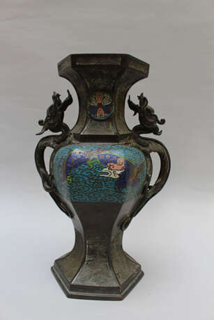 Chinese Cloisone Vase - фото 2
