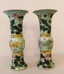 Pair of chinese porcelain vases