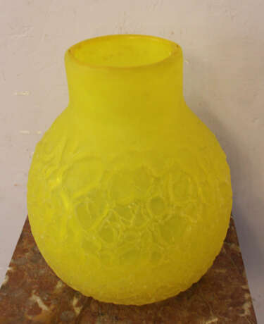 Italian Glass Vase around 1960 - photo 1
