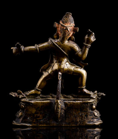 Bronze des Vajrapani auf einem Lotos - photo 2