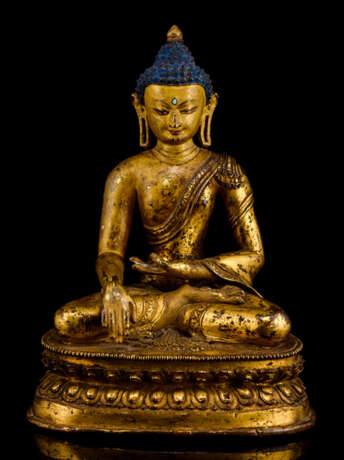 Feine feuervergoldete Bronze des Buddha Shakyamuni - Foto 1