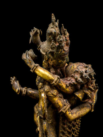 Feine feuervergoldete Bronze von SAMVARA und NAIRATMYA - photo 3