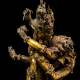 Feine feuervergoldete Bronze von SAMVARA und NAIRATMYA - photo 3