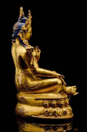 Feine feuervergoldete Bronze der Syamatara mit Lapislazuli-Einlagen - Foto 2