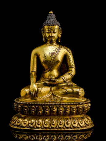 Feuervergoldete Bronze des Buddha Shakyamuni auf einem Lotos mit Inschrift - фото 1