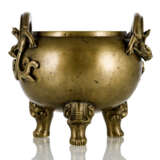 Gebauchter Weihrauchbrenner aus Bronze mit drachenförmigen Handhaben - фото 1