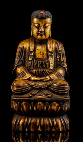 Vergoldete Holzfigur des Buddha Shakyamuni - фото 1