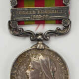 Großbritannien: Indien Medaille 1895-1902, mit den Gefechtsspangen TIRAH 1897-98 und PUNJAB FRONTIER 1897-98. - фото 1