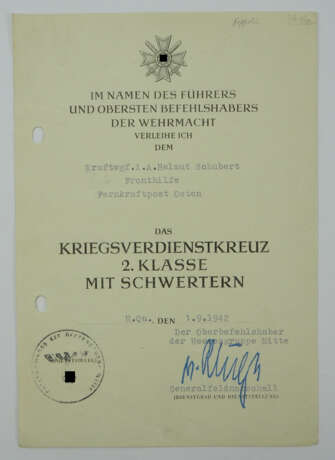 Kriegsverdienstkreuz, 2. Klasse mit Schwertern Urkunde für einen Kraftwagenfahrer i.A. der Fronthilfe - Fernkraftpost Osten. - photo 1