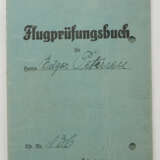 Flugprüfungsbuch des Oberst Edgar Petersen - Ritterkreuzträger. - photo 1