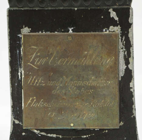 Vermählungsgeschenk der Unteroffizier und Mannschaften des Stab/ Flakscheinwerfer Regiment 160. - photo 2