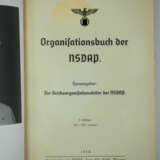 Organisationsbuch der NSDAP - 5. Auflage. - photo 2