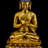Feuervergoldete Bronze des Buddha Shakyamuni auf einem Lotossockel - photo 1