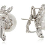 NO RESERVE | HARRY WINSTON CULTURED PEARL AND DIAMOND EARRINGS - Foto 3