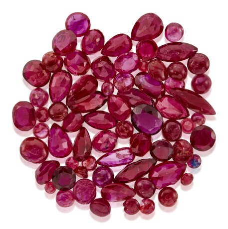 NO RESERVE | GROUP OF UNMOUNTED RUBIES - Foto 6