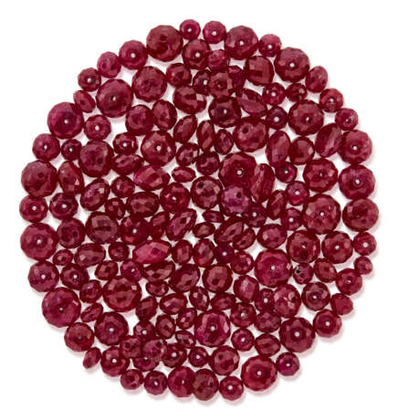 NO RESERVE | GROUP OF UNMOUNTED RUBIES - фото 8