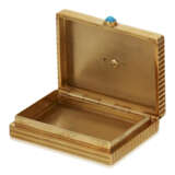 NO RESERVE | BULGARI GOLD AND DIAMOND POWDER COMPACT AND CARTIER GOLD AND CHRYSOCOLLA PILL BOX - photo 4