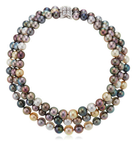 GRAFF CULTURED PEARL AND DIAMOND NECKLACE - фото 1