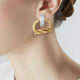 MEISTER SUITE OF BICOLORED GOLD JEWELRY - photo 4