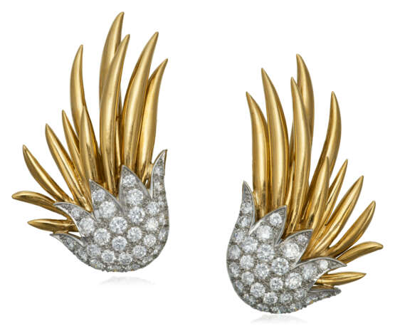 TIFFANY & CO. JEAN SCHLUMBERGER DIAMOND AND GOLD EARRINGS AND DIAMOND AND GOLD BROOCH MOUNTED BY JEAN SCHLUMBERGER - photo 4