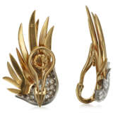 TIFFANY & CO. JEAN SCHLUMBERGER DIAMOND AND GOLD EARRINGS AND DIAMOND AND GOLD BROOCH MOUNTED BY JEAN SCHLUMBERGER - photo 5